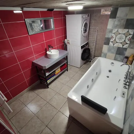 Holiday home Maison Refaite A Neuf A 10min A Pieds Plages *